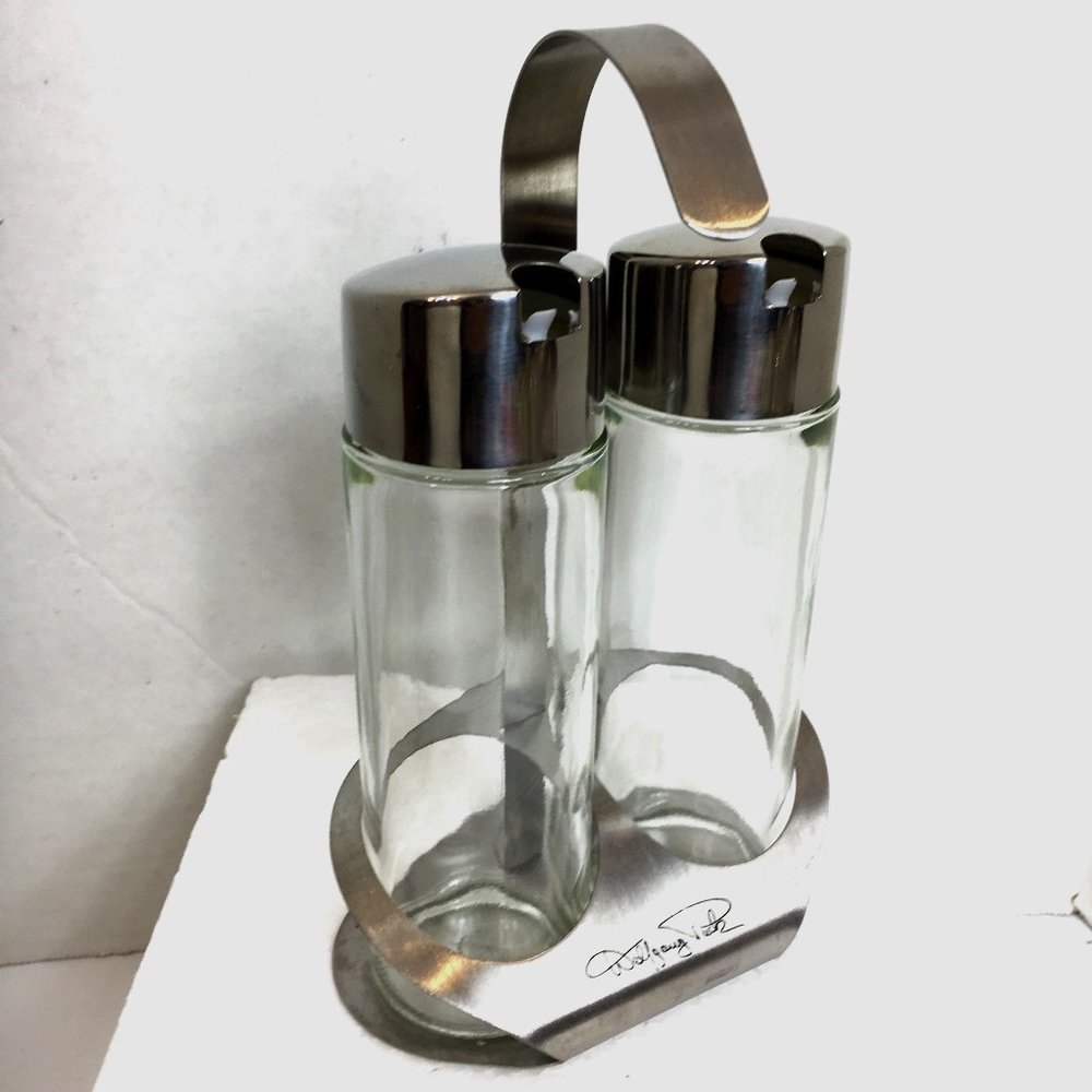 Wolfgang Puck Oil & Vinegar Glass Set